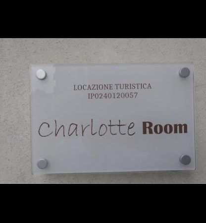 Charlotte room Bassano del Grappa Extérieur photo