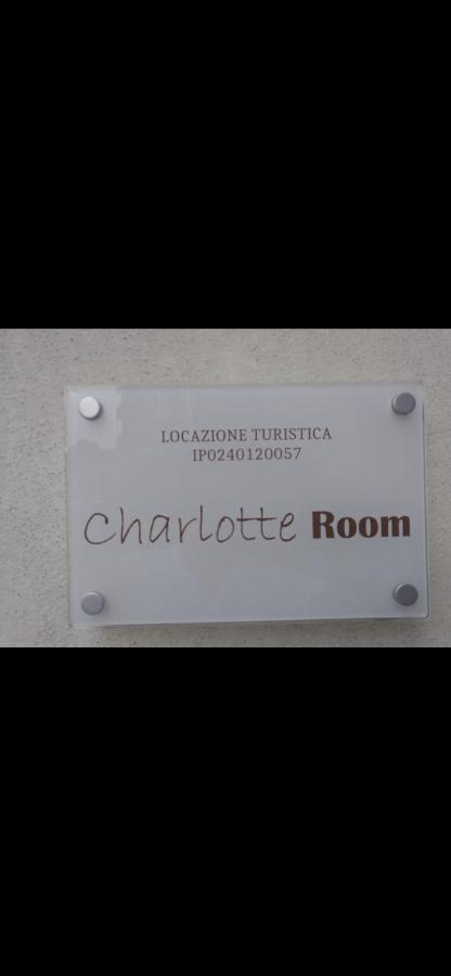 Charlotte room Bassano del Grappa Extérieur photo